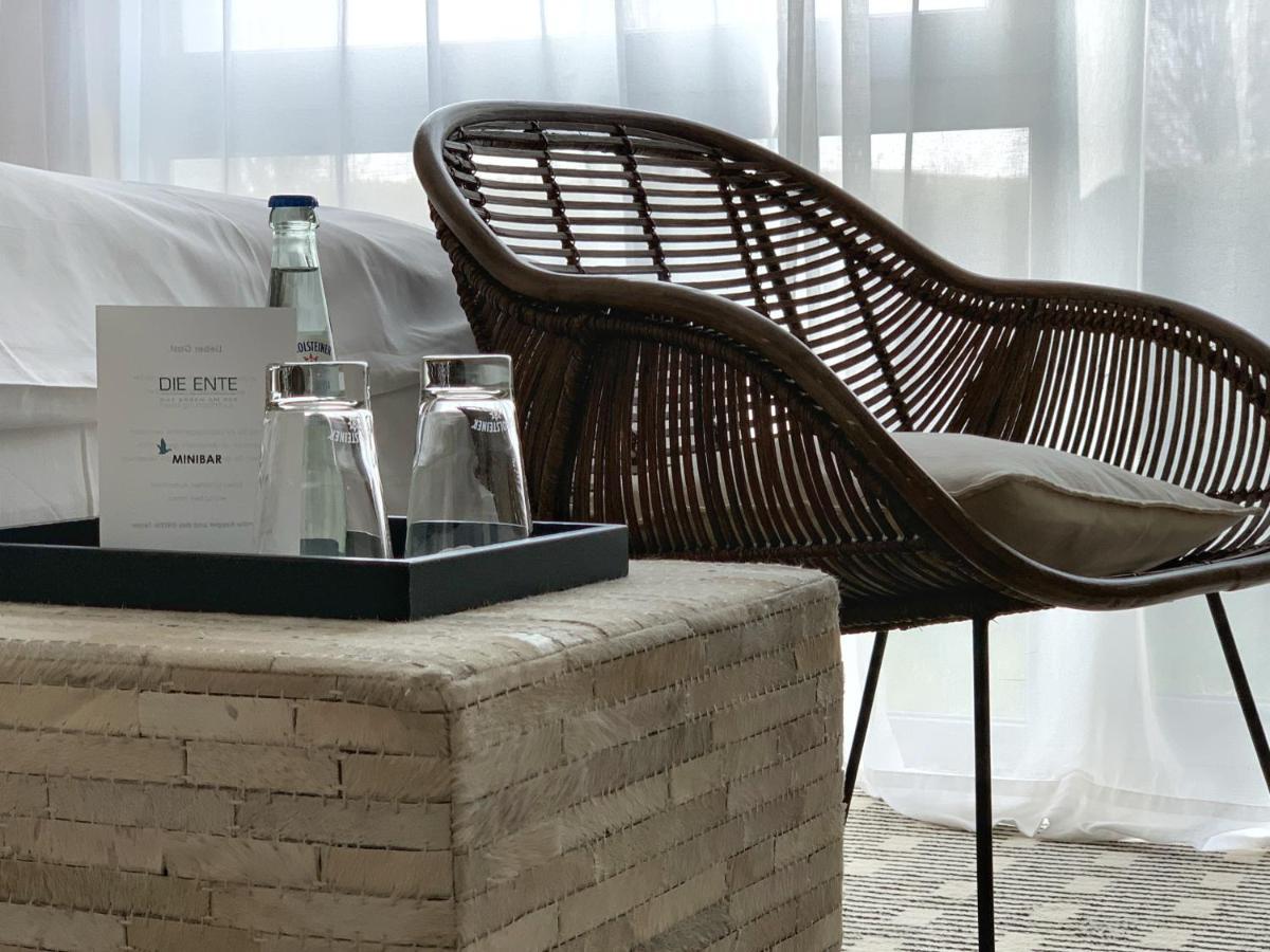 Seehotel Ketsch Шветцинген Экстерьер фото