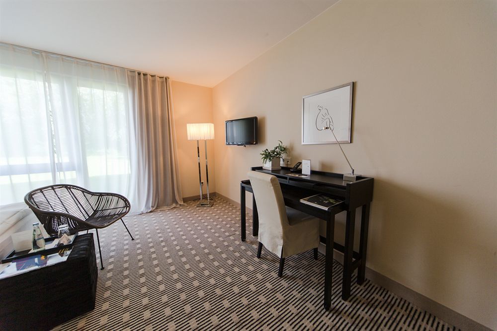Seehotel Ketsch Шветцинген Экстерьер фото